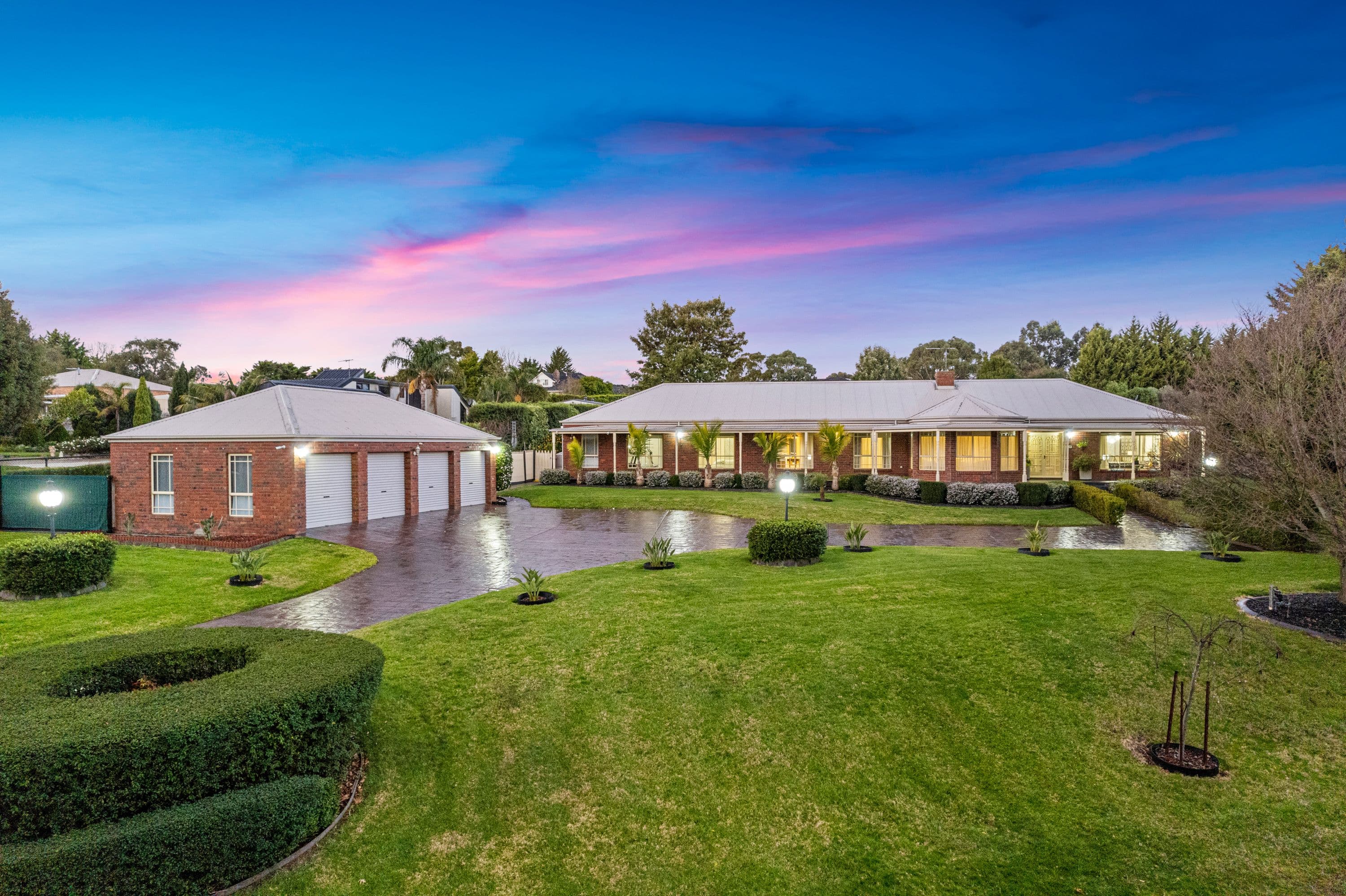 1-2 Malanie Close, Narre Warren North VIC 3804, Narre Warren North - Thumbnail 2