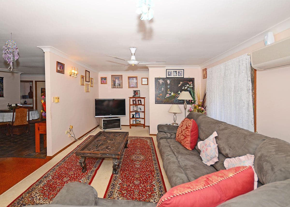 11 Ti Tree Road West, BOORAL QLD 4655, Booral - Thumbnail 2