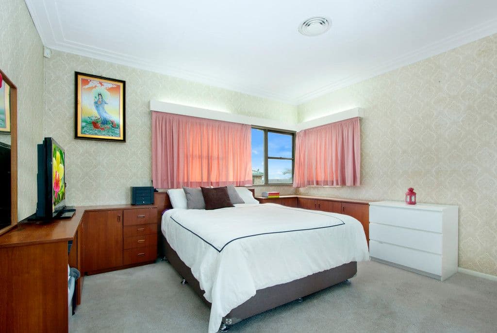 55 Boomerang Road, Edensor Park NSW 2176, Edensor Park - Thumbnail 4