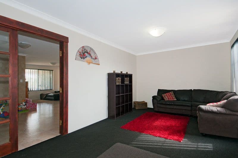 6 Pindana Way, PORT KENNEDY WA 6172, Port Kennedy - Thumbnail 2