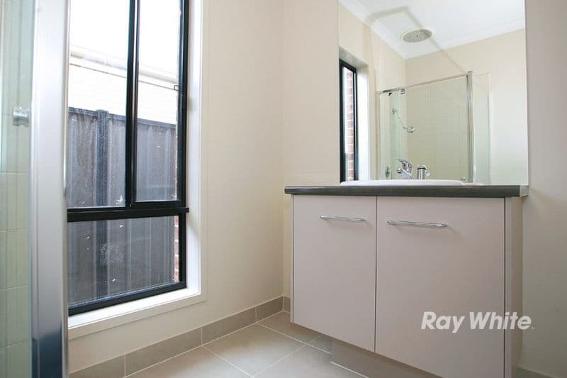 15 Appaloosa Grove, CLYDE NORTH VIC 3978, Clyde North - Thumbnail 8