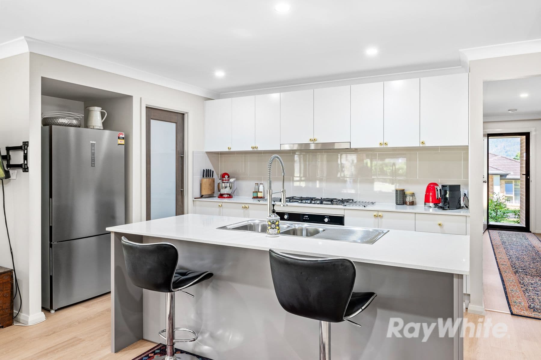 24 White Circuit, Gloucester NSW 2422, Gloucester - Thumbnail 4