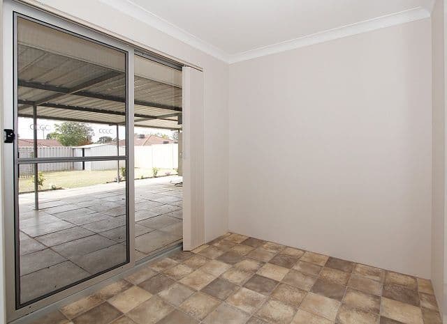 215 Verna Street, GOSNELLS WA 6110, Gosnells - Thumbnail 8