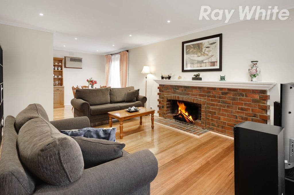 1 Moreton Crescent, Bundoora VIC 3083, Bundoora - Thumbnail 2