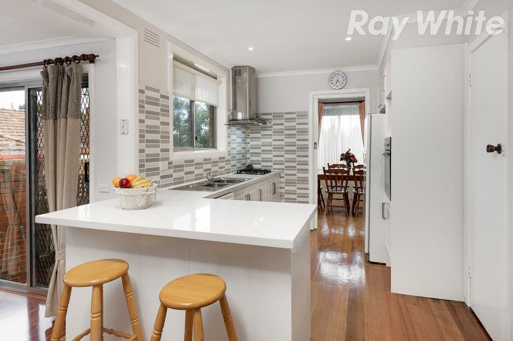 1 Moreton Crescent, Bundoora VIC 3083, Bundoora - Thumbnail 5