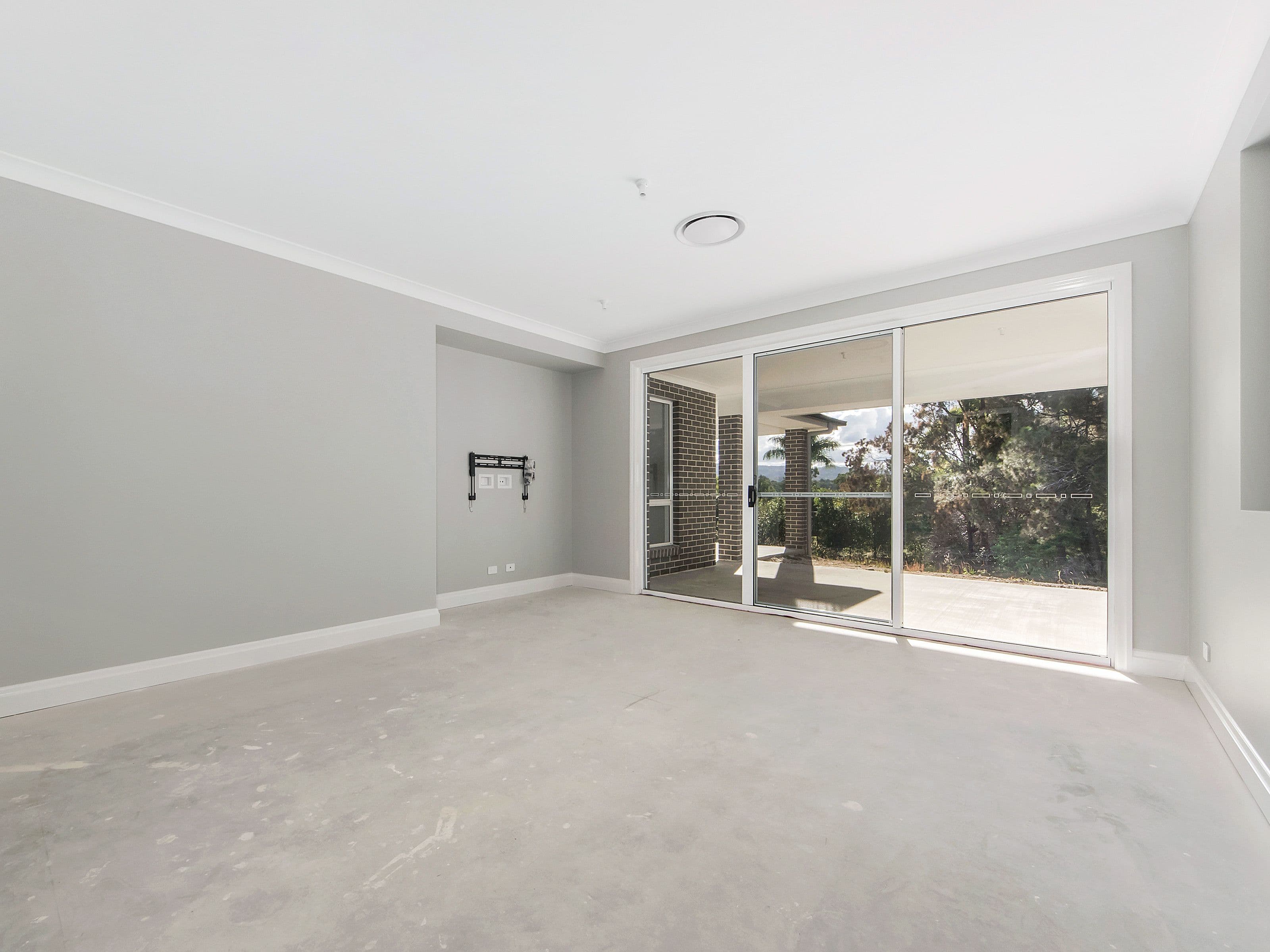 16 Dietrich Court, MAUDSLAND QLD 4210, Maudsland - Thumbnail 8