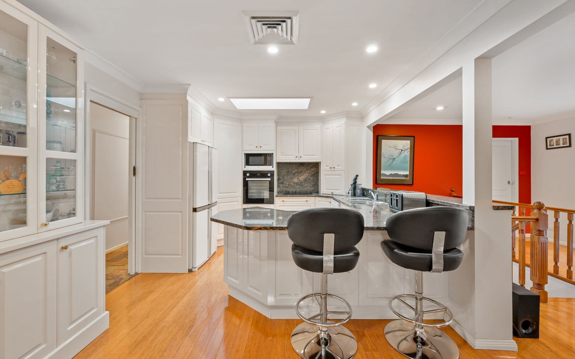 6 Tuggerah Street, Leumeah NSW 2560, Leumeah - Thumbnail 2