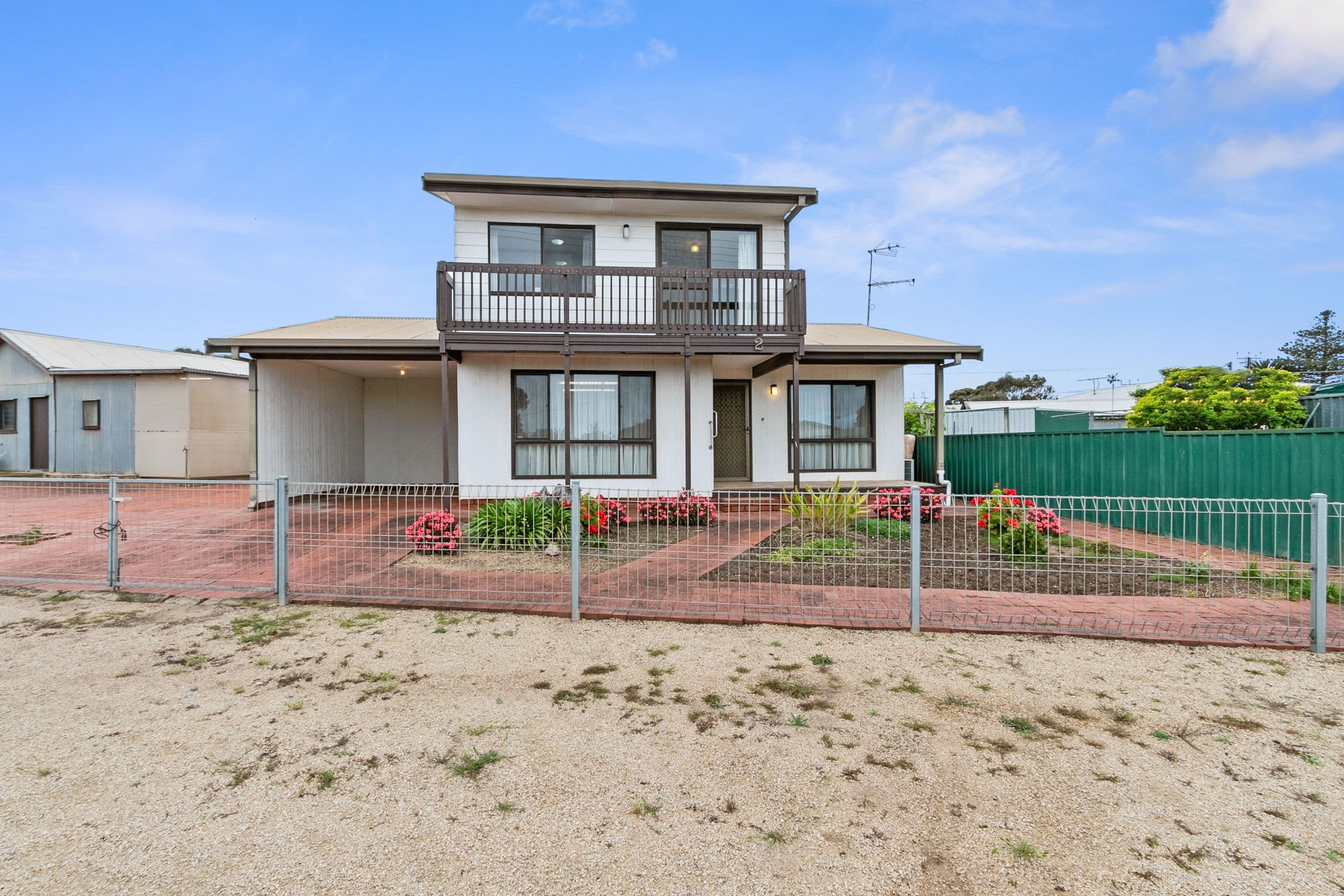 2-4 The Crescent, Ardrossan SA 5571, Ardrossan - Thumbnail 2