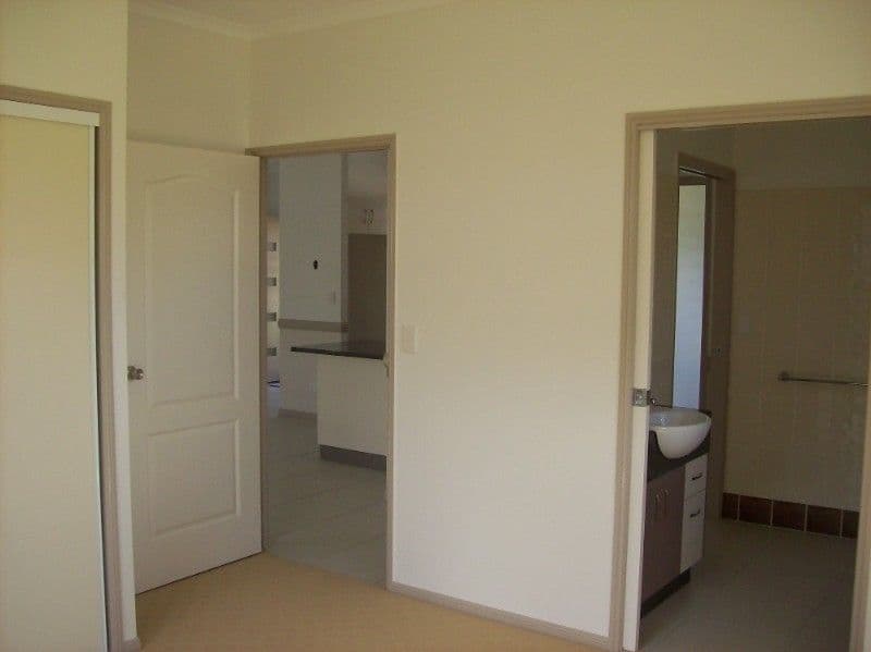 32-36 Regent Street, GRANVILLE QLD 4650, Granville - Thumbnail 7