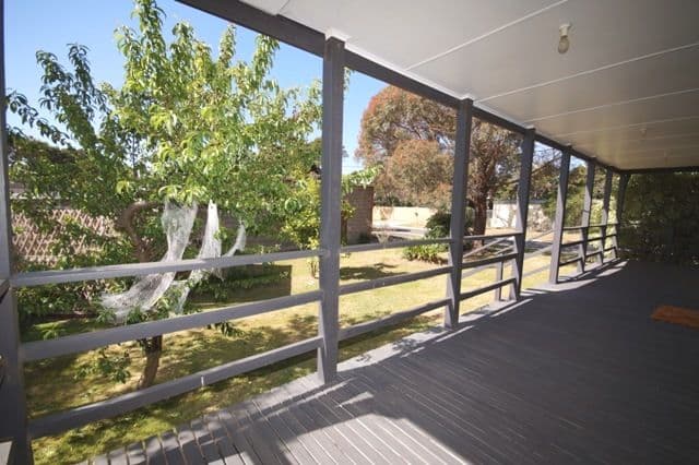 12 Plover Street, Cowes VIC 3922, Cowes - Thumbnail 3