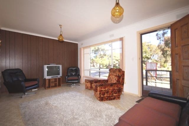 12 Plover Street, Cowes VIC 3922, Cowes - Thumbnail 4