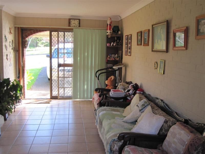 28 Coolibah Street, SOUTHPORT QLD 4215, Southport - Thumbnail 3