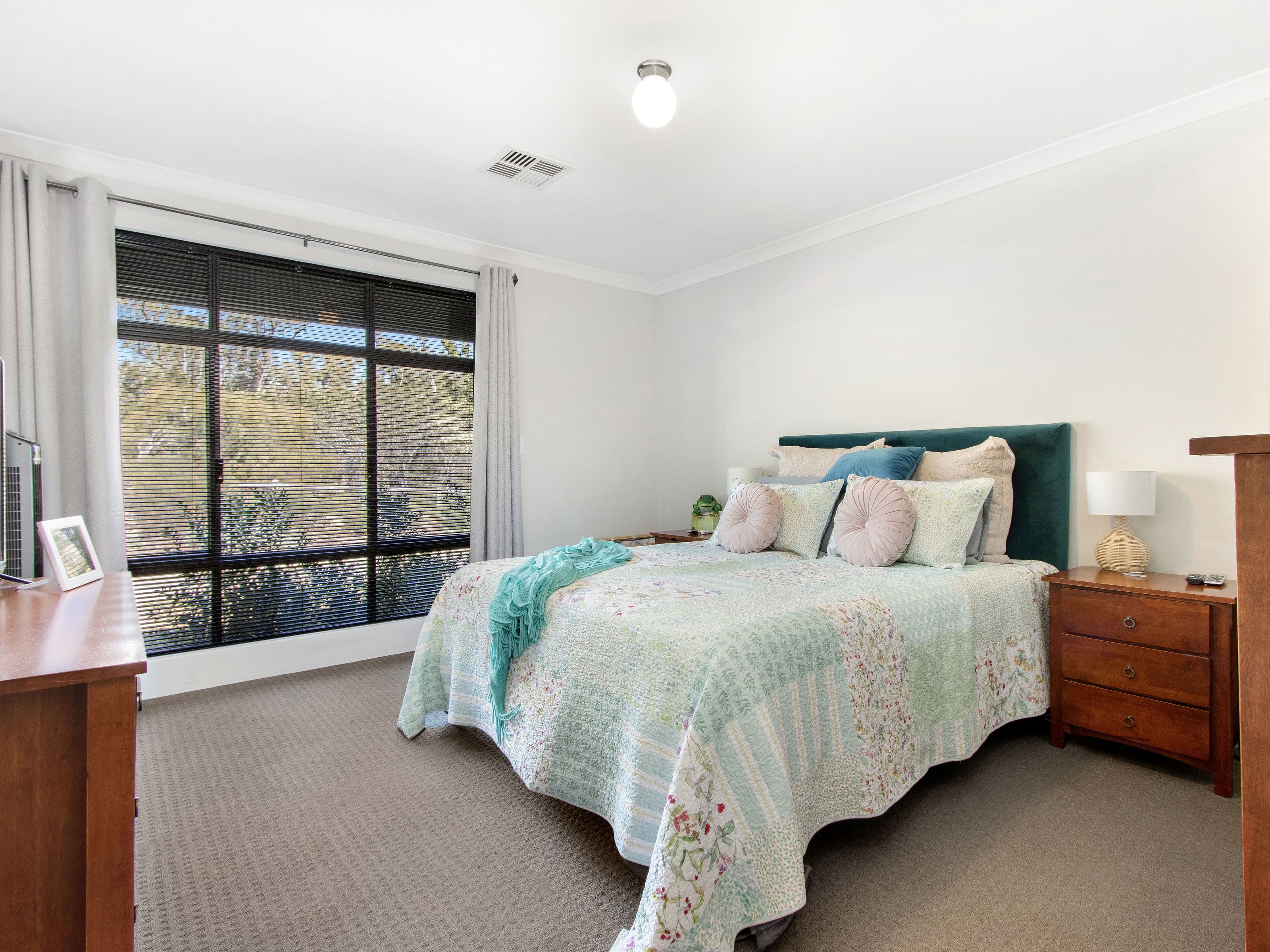 12 Ebrington Road, Wellard WA 6170, Wellard - Thumbnail 6