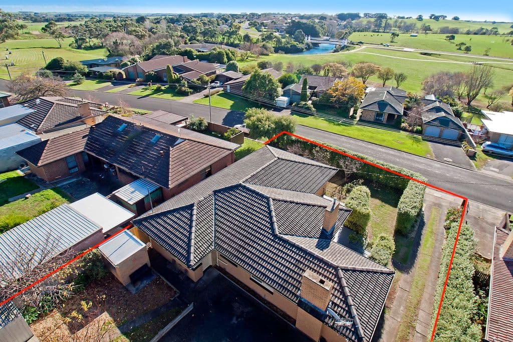13 Dooley Street, WARRNAMBOOL VIC 3280, Warrnambool - Thumbnail 2