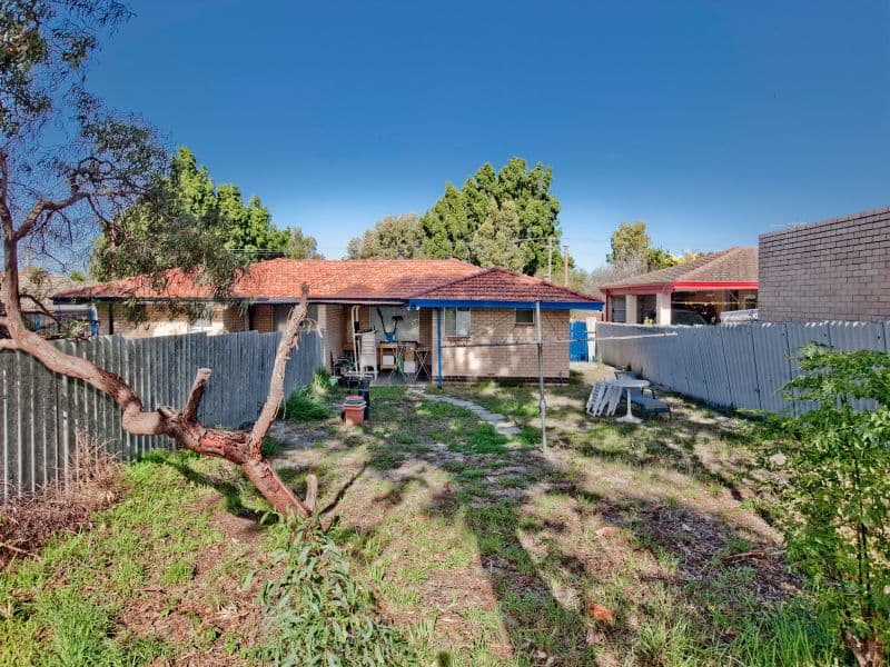 19 Clandon Way, MORLEY WA 6062, Morley - Thumbnail 2
