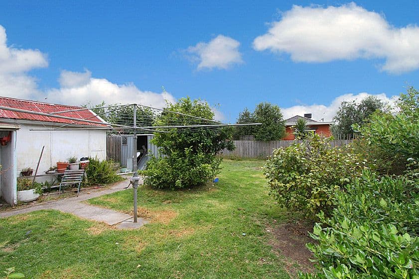 90 Lloyd Avenue, RESERVOIR VIC 3073, Reservoir - Thumbnail 4