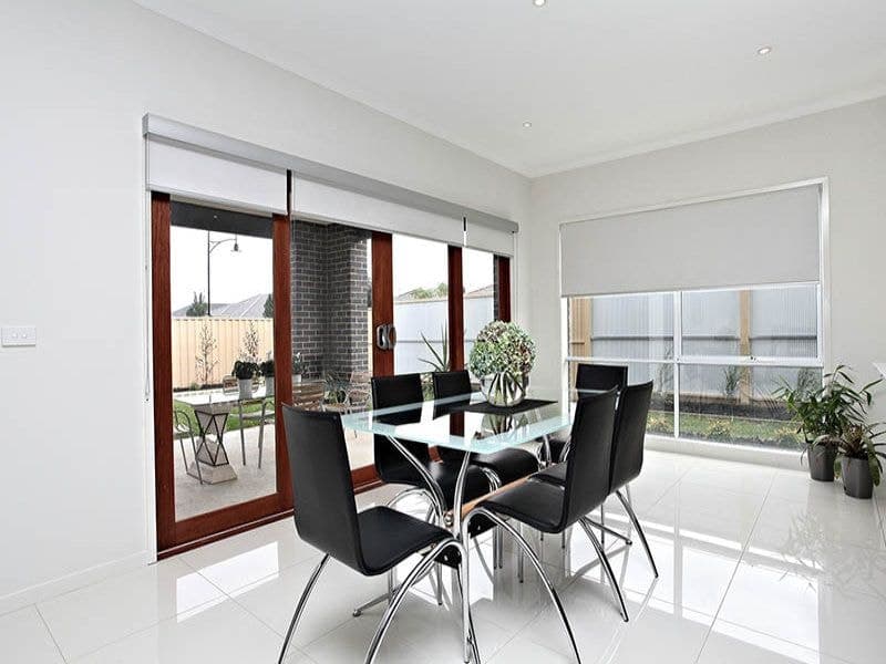 34 Lawson Way, Caroline Springs - Thumbnail 5