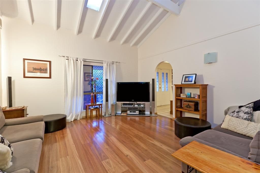 2 Maxted Court, ALEXANDRA HILLS QLD 4161, Alexandra Hills - Thumbnail 4