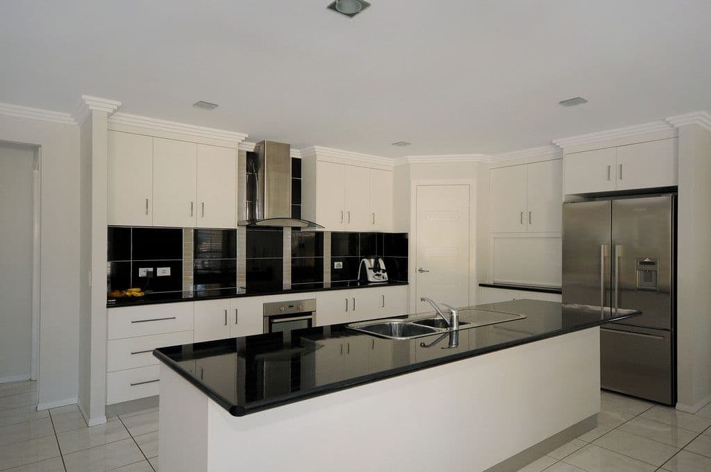 2 Wedgetail Drive, Highfields QLD 4352, Highfields - Thumbnail 3