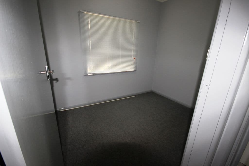 55 Manilla Road, TAMWORTH NSW 2340, Tamworth - Thumbnail 3
