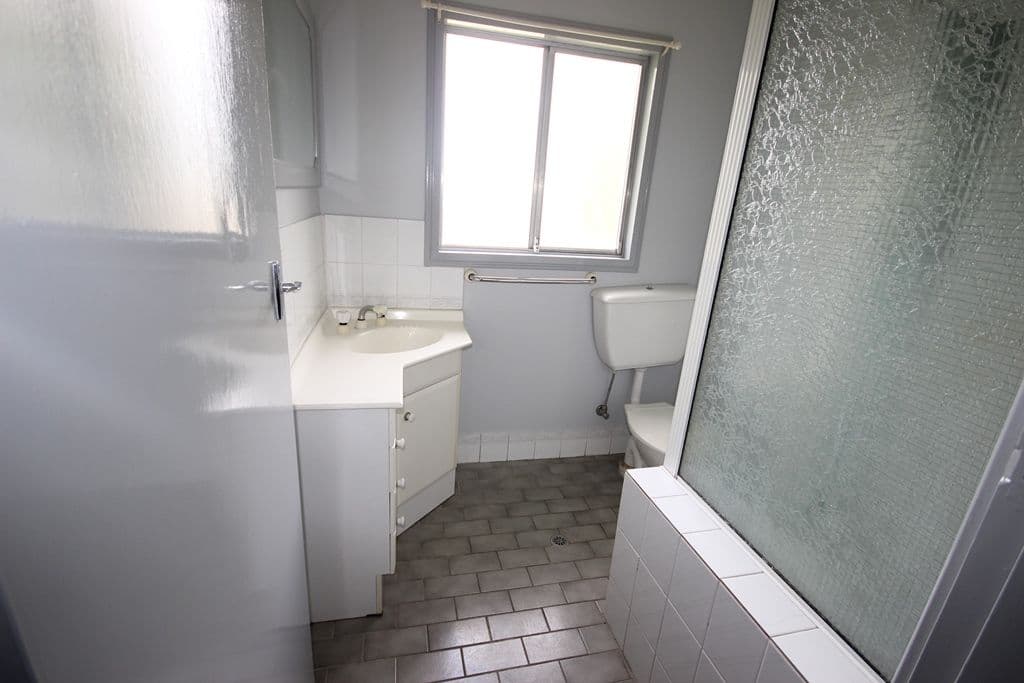 55 Manilla Road, TAMWORTH NSW 2340, Tamworth - Thumbnail 4