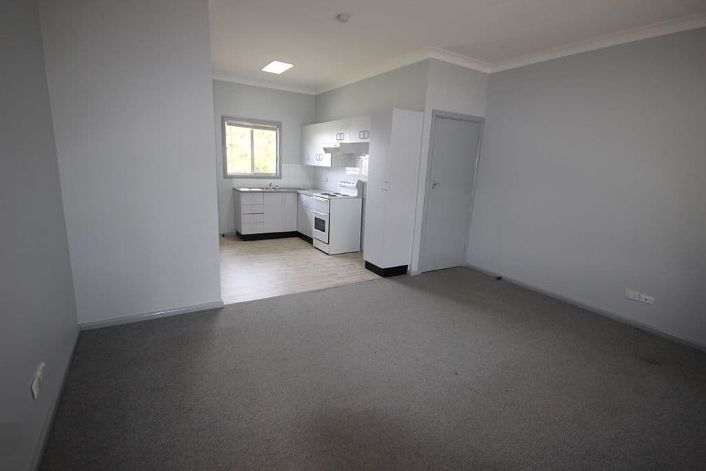 55 Manilla Road, TAMWORTH NSW 2340, Tamworth - Thumbnail 5
