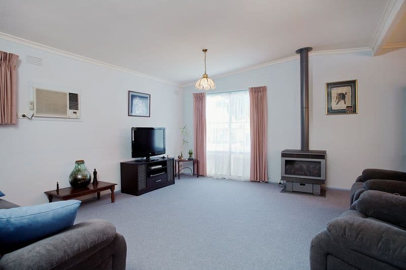 10 Wallowa Crescent, FRANKSTON NORTH VIC 3200, Frankston North - Thumbnail 3