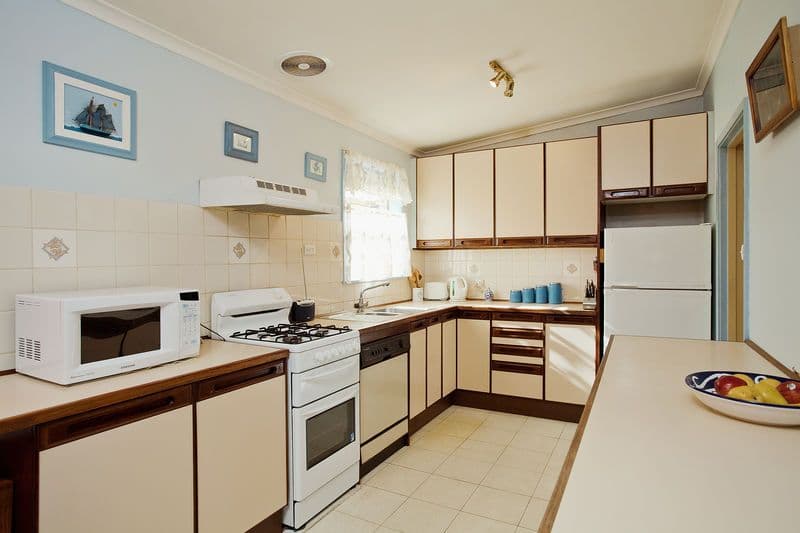 10 Wallowa Crescent, FRANKSTON NORTH VIC 3200, Frankston North - Thumbnail 5