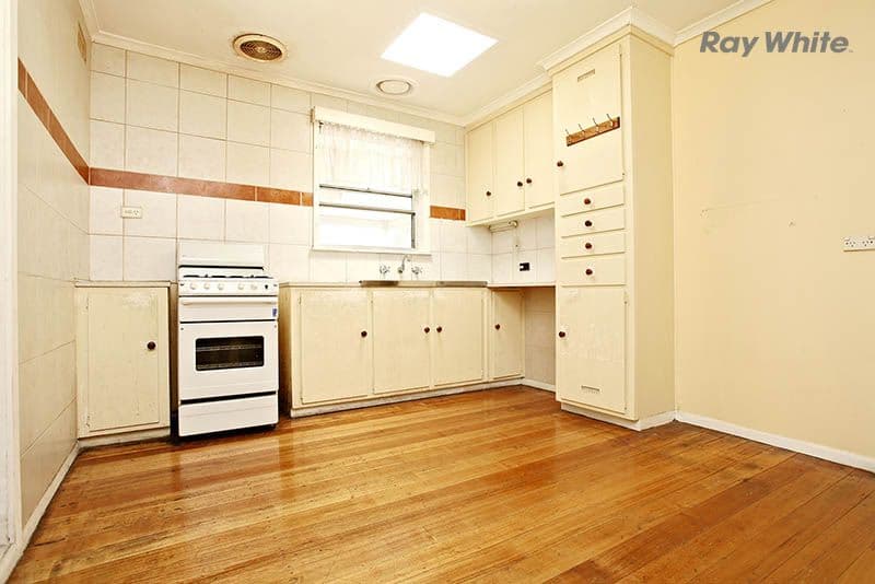 92 Tyquin Street, LAVERTON VIC 3028, Laverton - Thumbnail 2