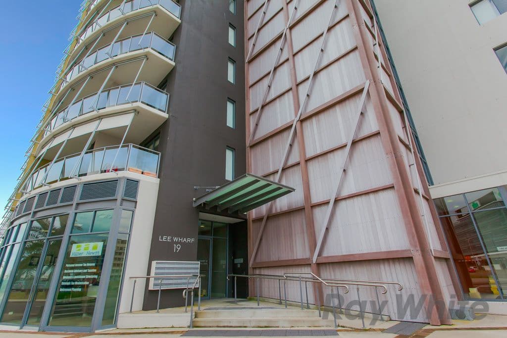 19 Honeysuckle Drive, NEWCASTLE NSW 2300, Newcastle - Thumbnail 7