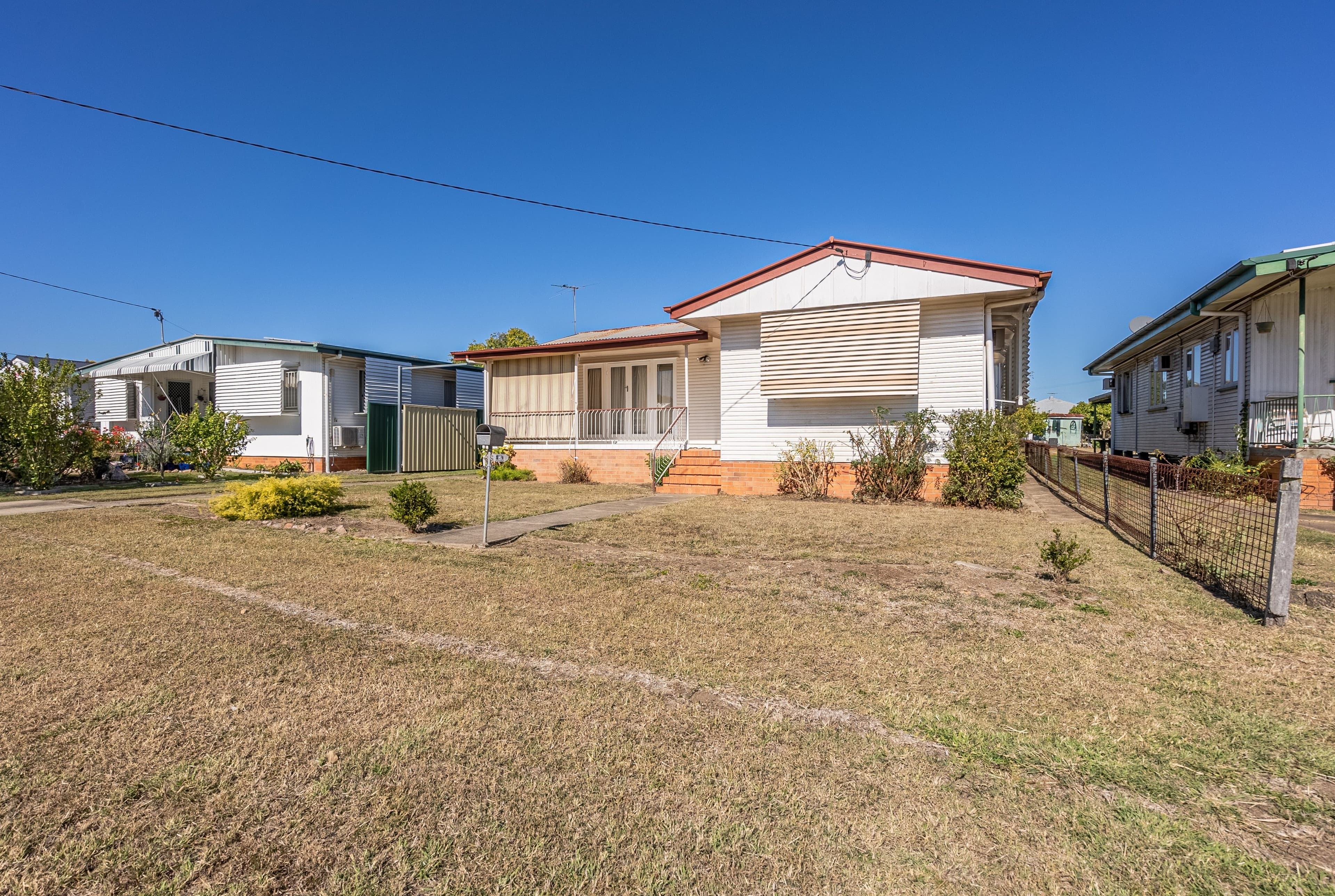 11 Grafton Street, East Ipswich QLD 4305, East Ipswich - Thumbnail 3