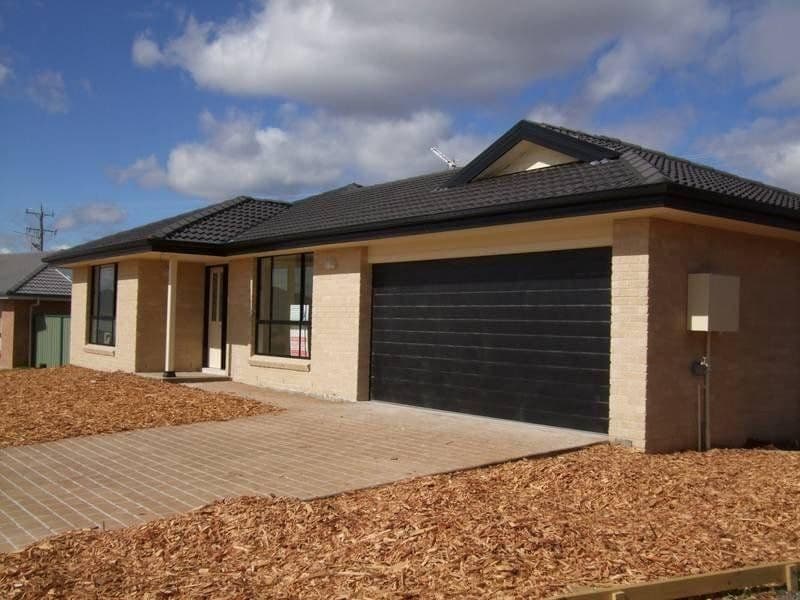 10 Peter Coote Street, Quirindi - Thumbnail 2