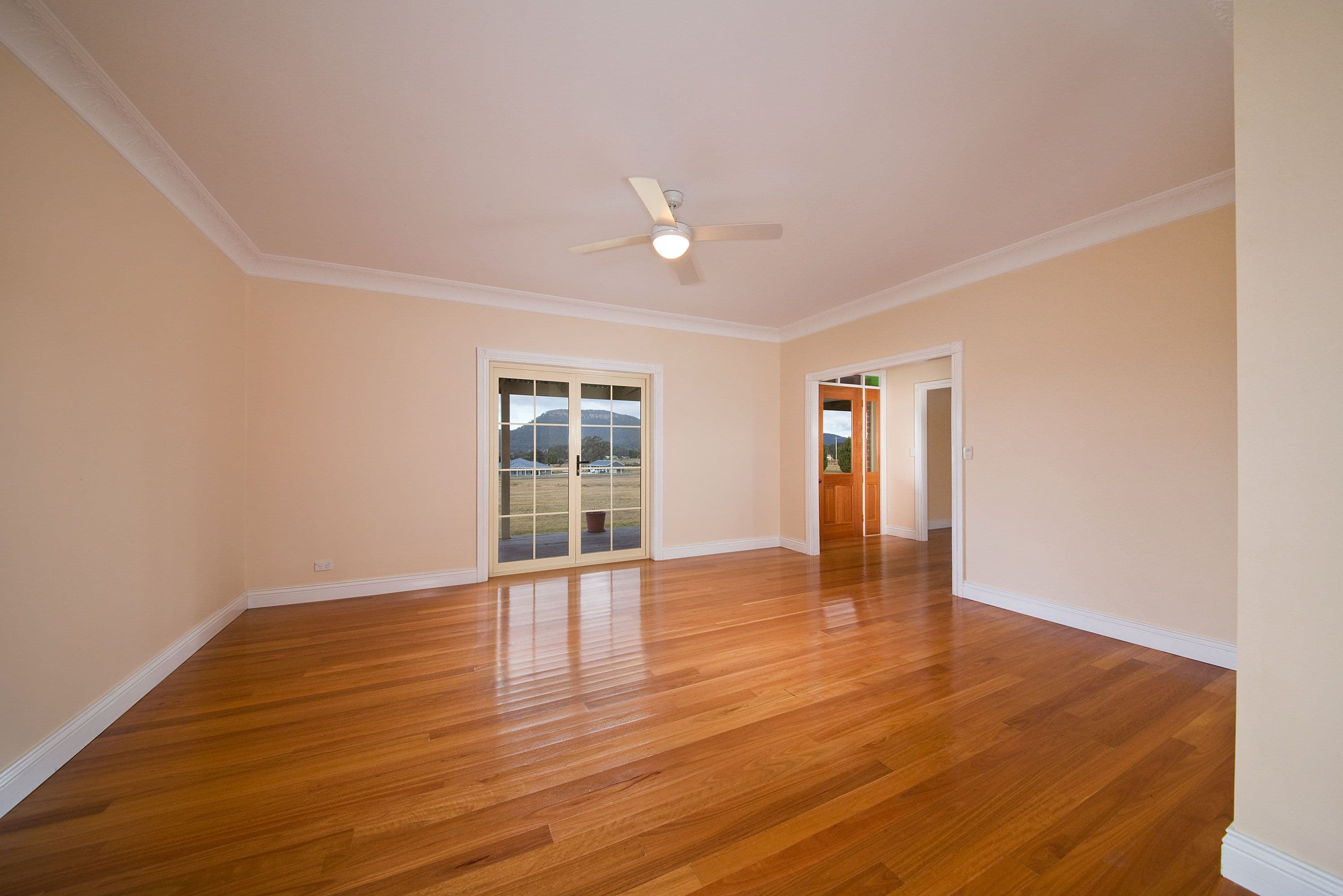 73 Franks Place, Hartley - Thumbnail 4