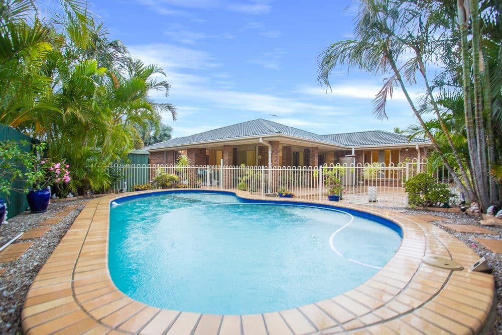 54 Voyagers Drive, BANKSIA BEACH QLD 4507, Banksia Beach - Thumbnail 4