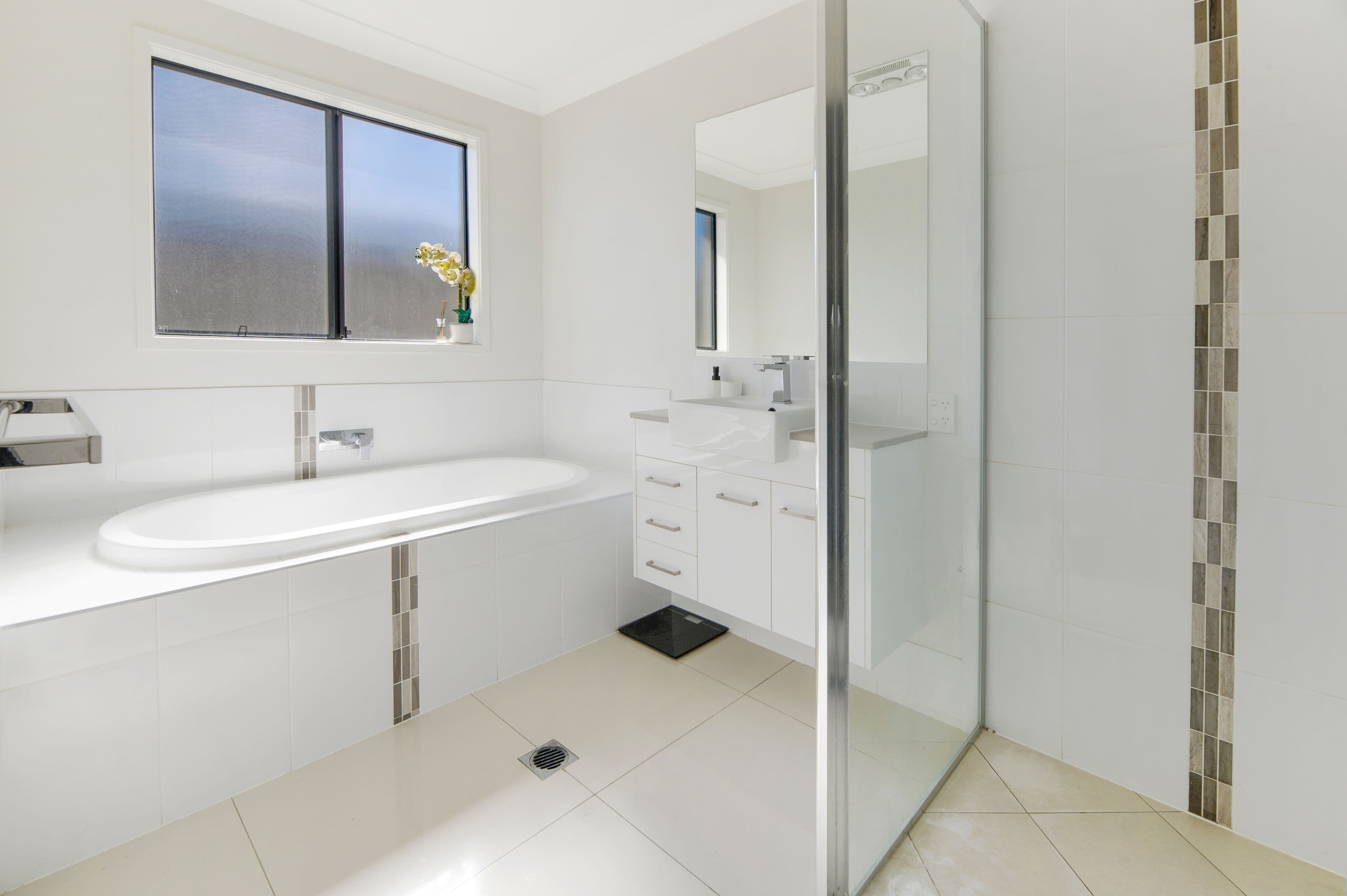 4 Cobb Crescent, Pimpama QLD 4209, Pimpama - Thumbnail 4