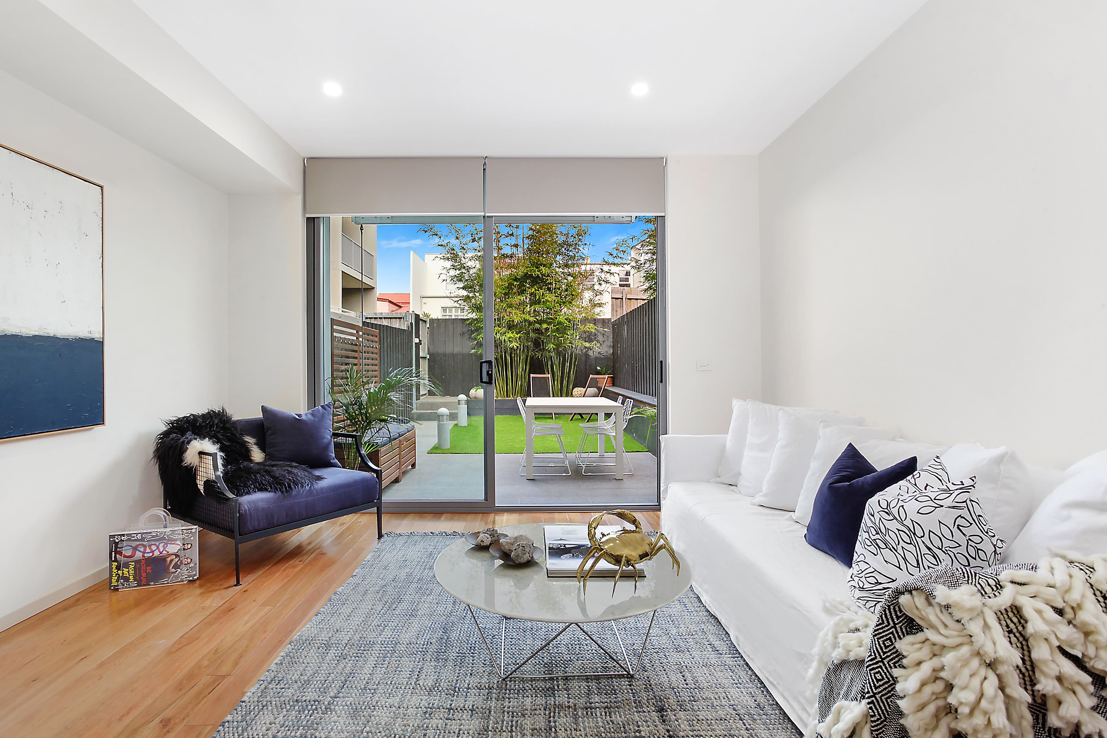 36 Wellington Street, Waterloo - Image 1