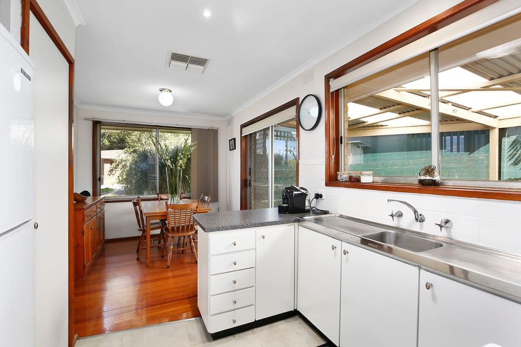 23 Orrong Road, Mooroolbark VIC 3138, Mooroolbark - Thumbnail 7