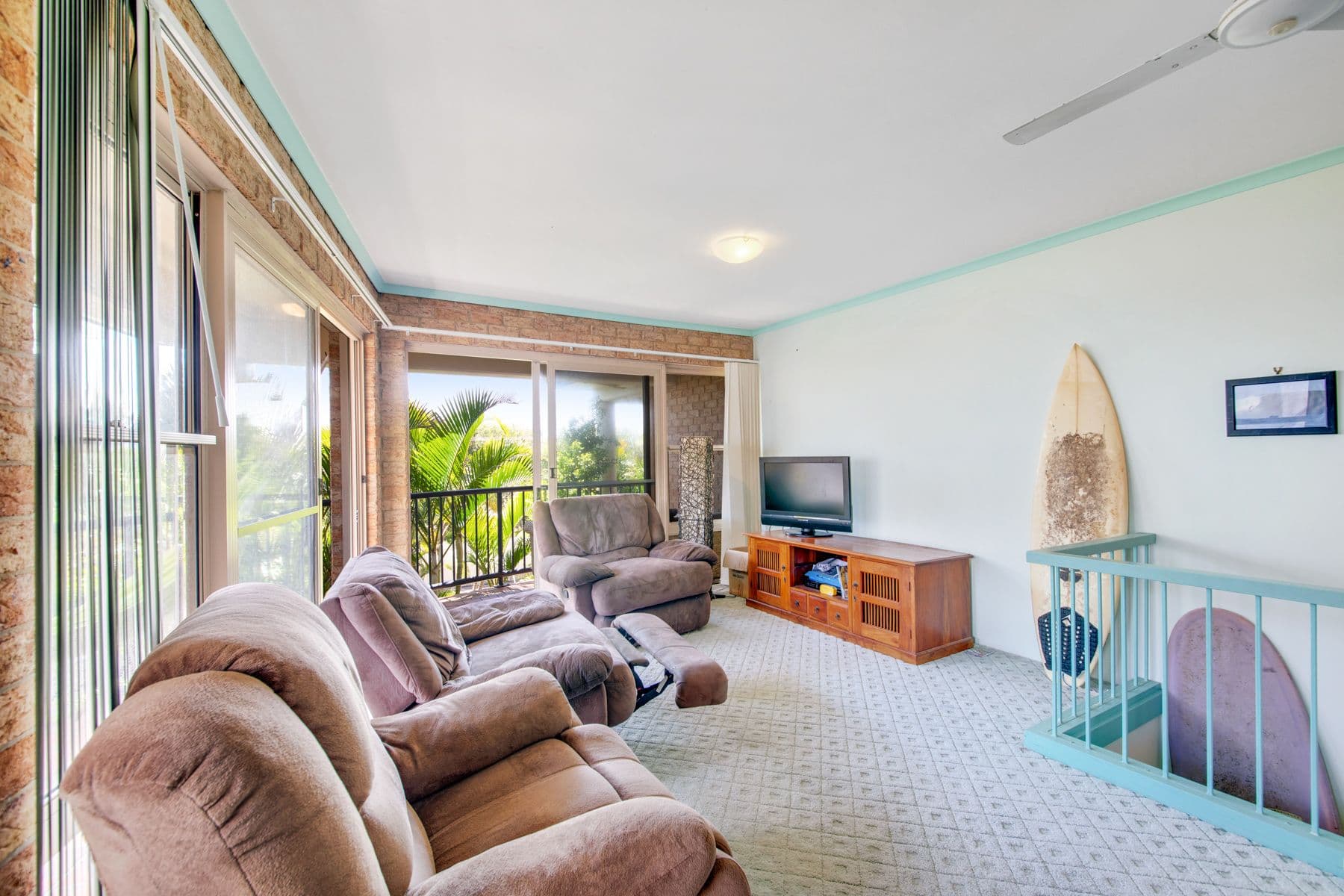 17 Fishbone Turn, Banksia Grove, Banksia Grove - Thumbnail 3