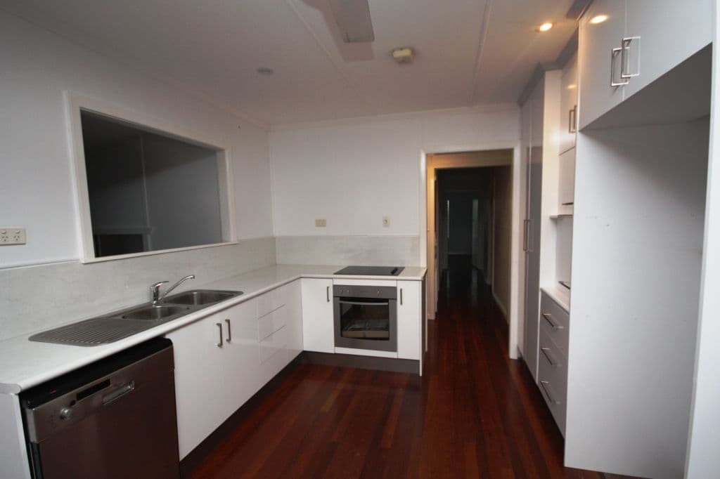 9 Kilrie Road, AYR QLD 4807, Ayr - Thumbnail 3