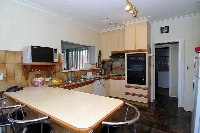 16 Roma Street, SCORESBY VIC 3179, Scoresby - Thumbnail 4