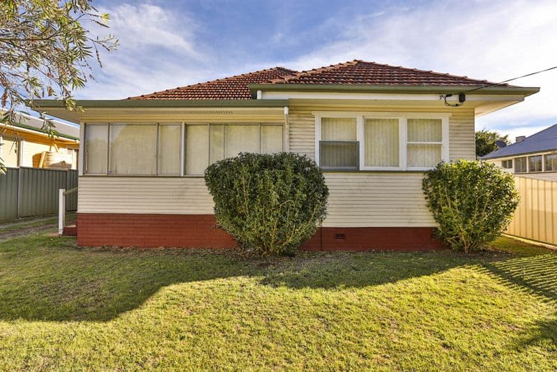 230 Bridge Street, NEWTOWN QLD 4350, Newtown - Image 1