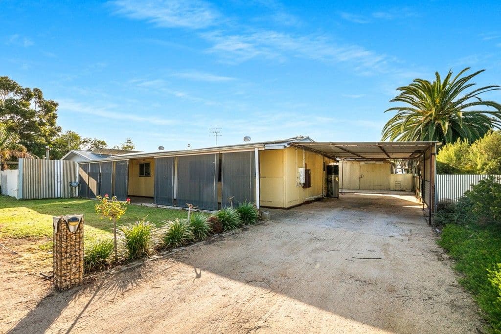 7 Matruh Street, Loxton North SA 5333, Loxton North - Thumbnail 2