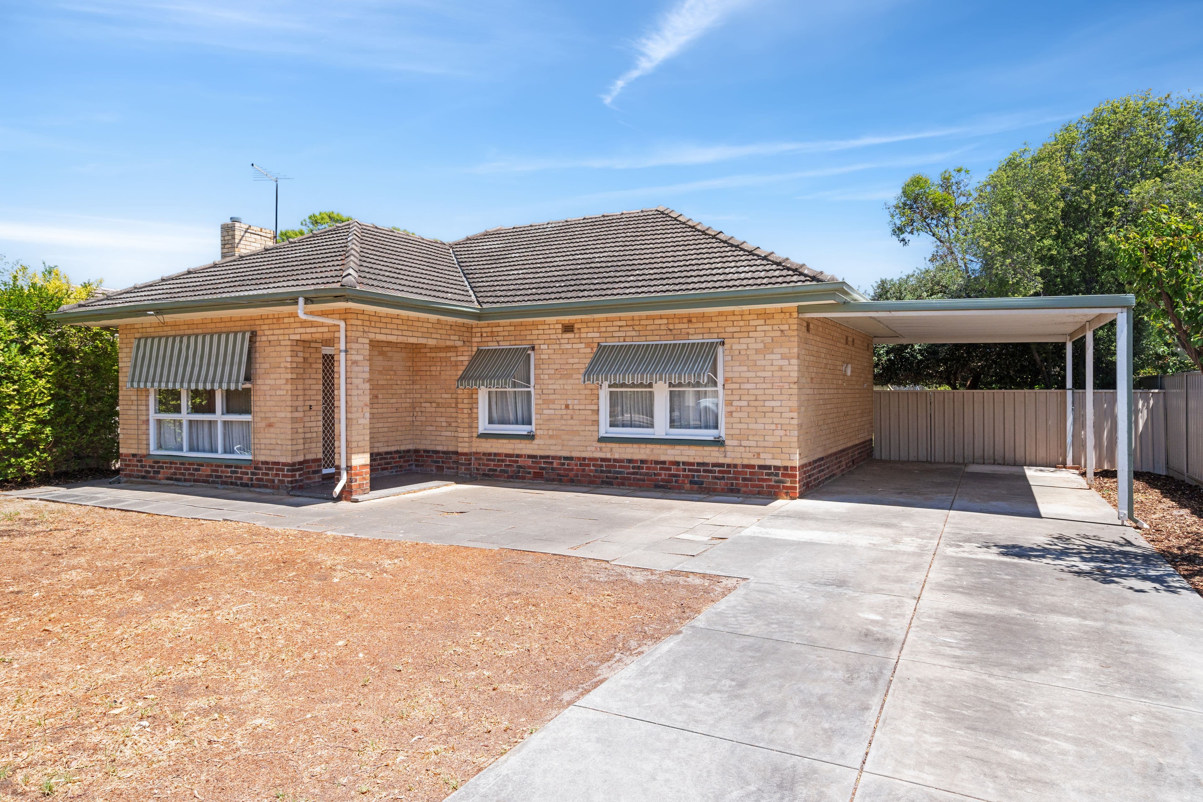 8 Moselle Avenue, Glengowrie SA 5044, Glengowrie - Image 1