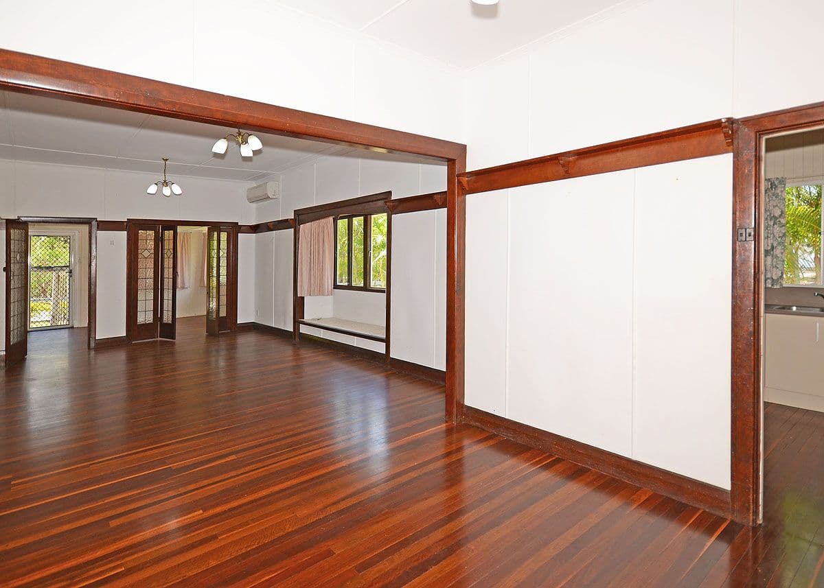 2 Charles Street, PIALBA QLD 4655, Pialba - Thumbnail 2
