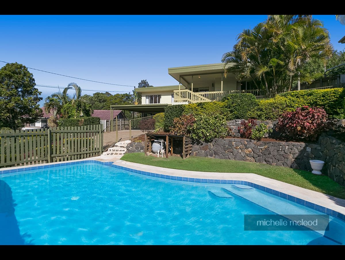 22 Merrilyn Street, Chapel Hill QLD 4069, Chapel Hill - Thumbnail 2