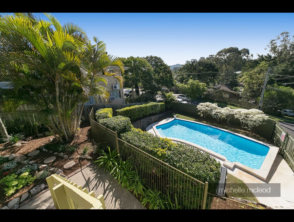 22 Merrilyn Street, Chapel Hill QLD 4069, Chapel Hill - Thumbnail 4