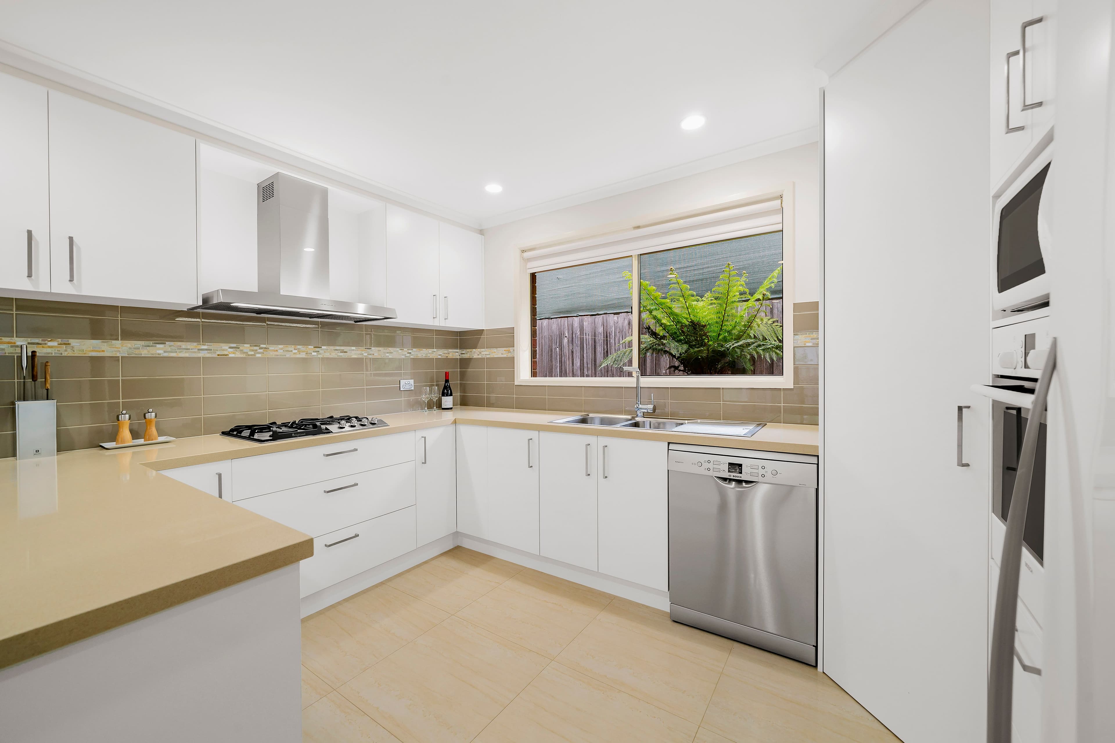 9 Hope Court, Ferntree Gully VIC 3156, Ferntree Gully - Thumbnail 2