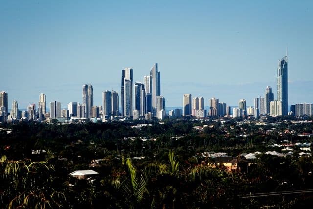 13 Ardrossan Place, HIGHLAND PARK QLD 4211, Highland Park - Thumbnail 2
