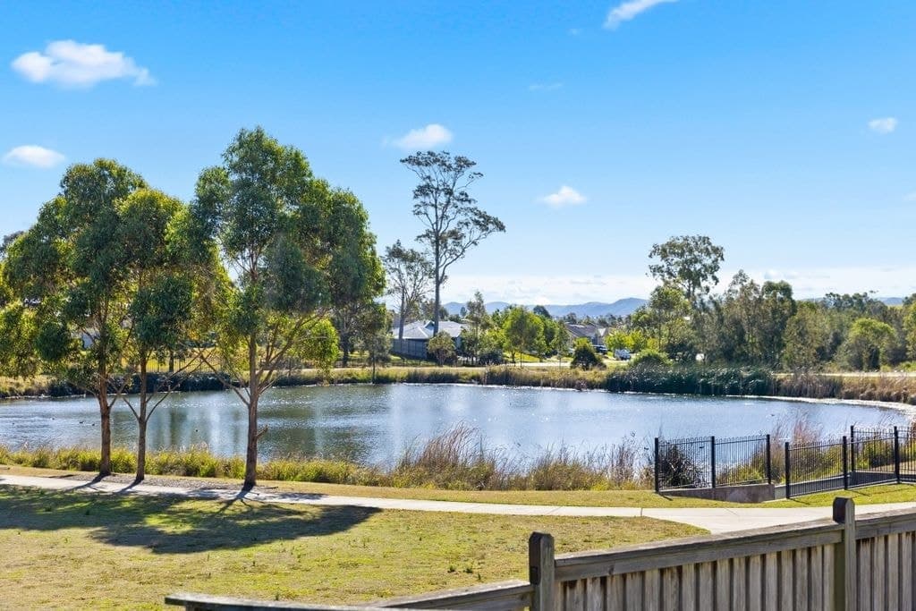 76 Saddlers Drive, Gillieston Heights - Thumbnail 2