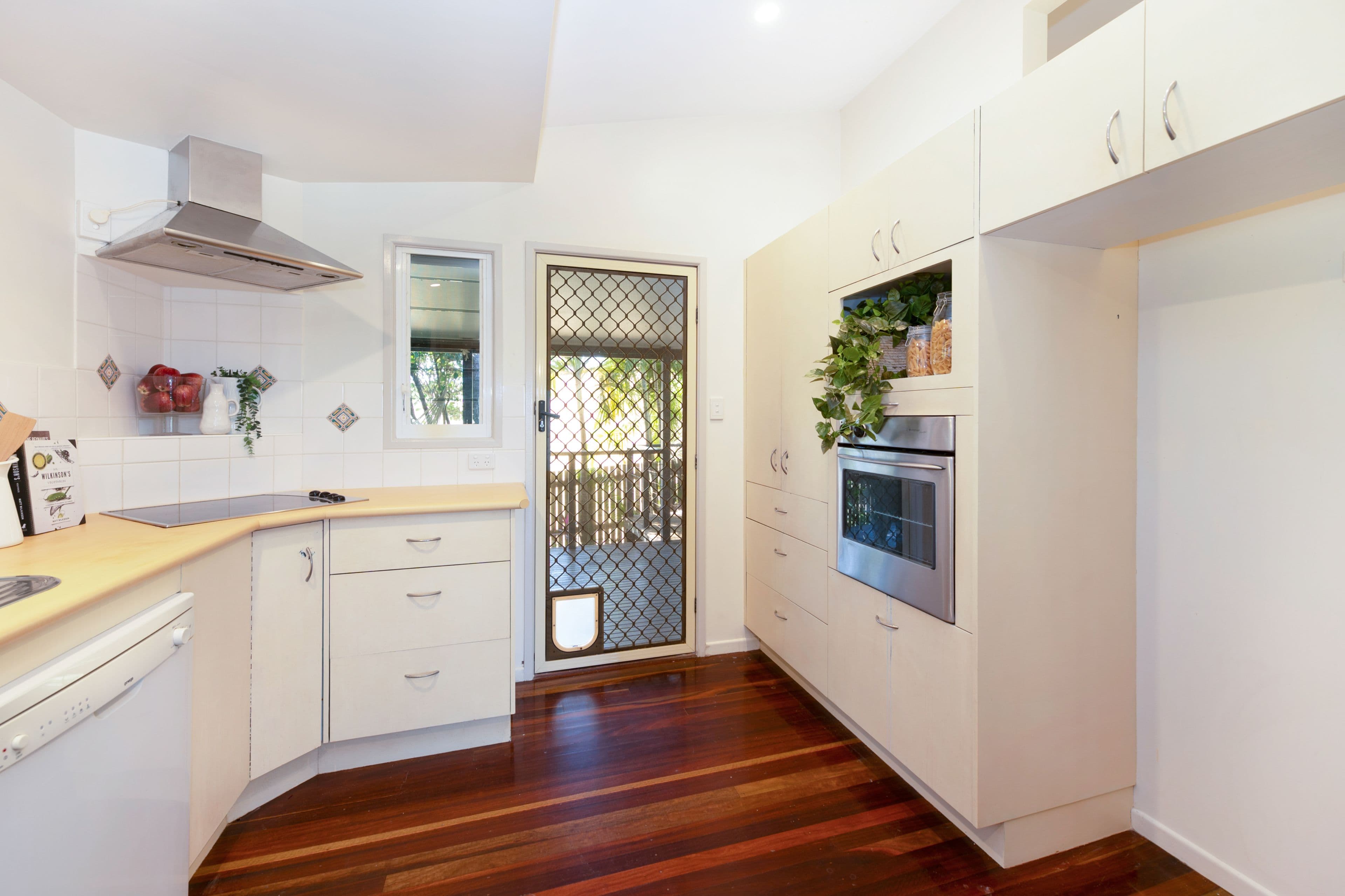 1 Captain Blackwood Drive, Sarina Beach QLD 4737, Sarina Beach - Thumbnail 8